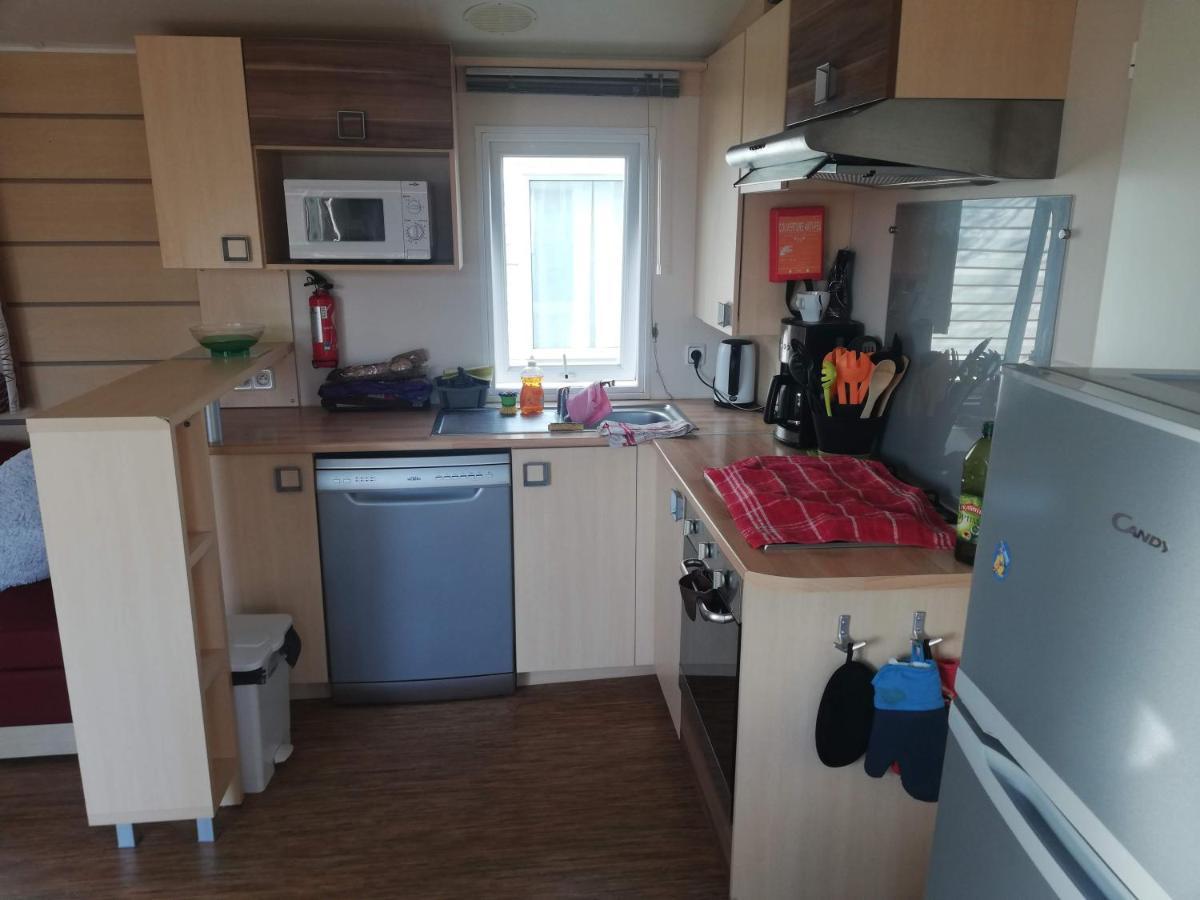 Grand Mobil 3chbr 2sdb La Carabasse Campsite Vias