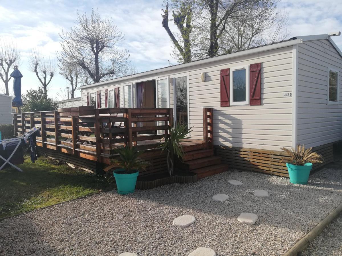 Campsite Grand Mobil 3chbr 2sdb La Carabasse